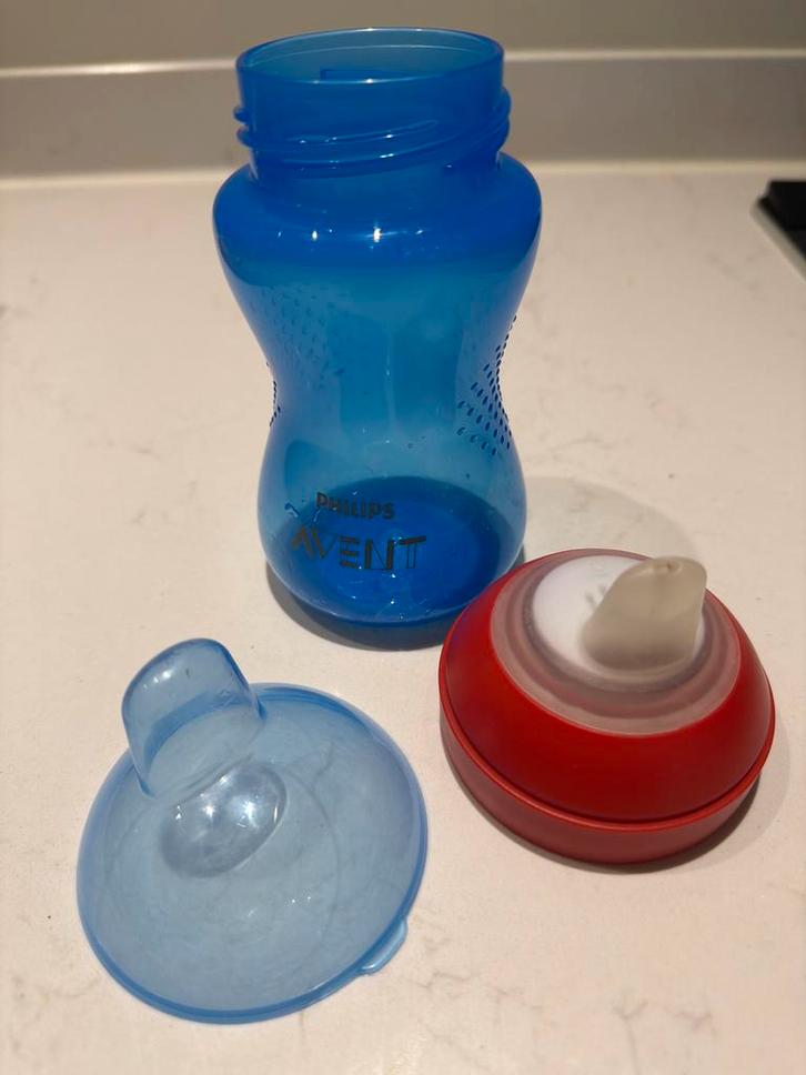 Philips Avent Zachte Bijtbestendige Tuitbeker, Kinderen en Baby's, Babyvoeding en Toebehoren, Zo goed als nieuw, Ophalen of Verzenden
