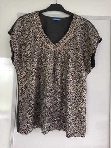 Mooi Shirt maat L beschikbaar voor biedingen