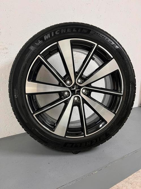 19 inch Polestar 2 Origineel winterbanden Michelin Factuur, Auto-onderdelen, Banden en Velgen, Banden en Velgen, Winterbanden
