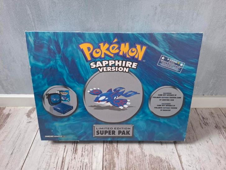 Gameboy Advance SP Pokémon Sapphire Super Pak, Spelcomputers en Games, Spelcomputers | Nintendo Game Boy, Zo goed als nieuw, Game Boy Advance SP