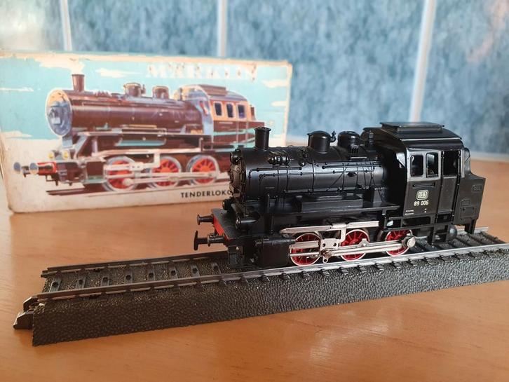 Mooie marklin trein nummer 3000, Hobby en Vrije tijd, Modeltreinen | H0, Zo goed als nieuw, Locomotief, Wisselstroom, Märklin