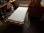 Ikea junior bed, Tuin en Terras, Ligbedden, Ophalen of Verzenden, Zo goed als nieuw, Hout
