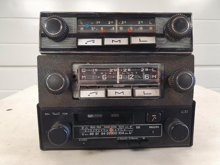 OUDE ANALOGE BLAUPUNKT EN PHILIPS AUTORADIO, Auto diversen, Autoradio's, Gebruikt, Ophalen of Verzenden
