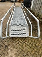 Stalen Vluchttrap, hoogt 420 cm, Doe-het-zelf en Verbouw, Ladders en Trappen, Ophalen, Gebruikt, Trap, 4 meter of meer