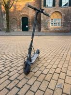 Segway Ninebot F40 elektrische step, Fietsen en Brommers, Steps, Ophalen, Zo goed als nieuw, Elektrische step (E-scooter)