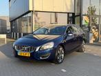 Volvo V60 1.6 T3 Ocean Race (bj 2012) XENON|PDC|NAVI|LMV, Auto's, Volvo, Voorwielaandrijving, Stof, Gebruikt, Zwart