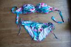 Dure gebloemde bikini mt S-M Hunkemöller Prijs € 7 De maat S, Hunkemöller, Ophalen of Verzenden, Zo goed als nieuw, Bikini