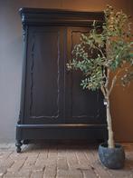 Zwarte biedermeier meidenkast Kledingkast DEMONTABEL, Antiek en Kunst, Antiek | Meubels | Kasten, Ophalen of Verzenden