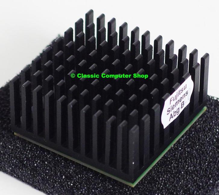 Intel Pentium III Coppermine 667MHz socket 370 processor, Computers en Software, Vintage Computers, Verzenden