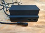 Microsoft Surface Dock (1), Computers en Software, Dockingstations, Ophalen, Docking station, Tablet, Zo goed als nieuw