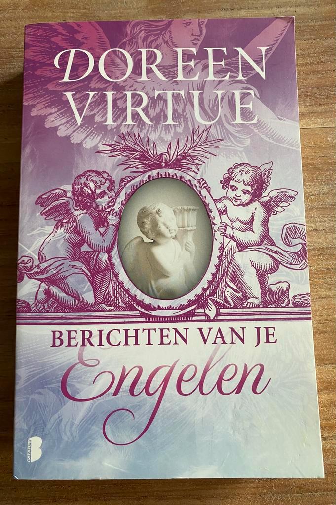Doreen Virtue - Berichten van je engelen, Boeken, Esoterie en Spiritualiteit, Zo goed als nieuw, Ophalen of Verzenden
