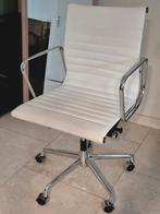 FLOYD Low Back bureaustoel - Wit leer, Ophalen, Gebruikt, Wit, Bureaustoel