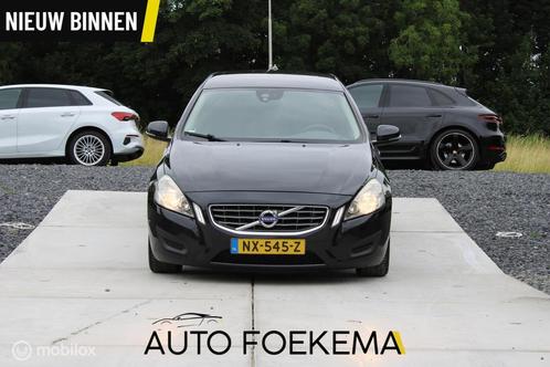 Volvo V60 2.0 D3 Momentum, Auto's, Volvo, Particulier, Te koop, V60, ABS, Airbags, Airconditioning, Alarm, Bluetooth, Boordcomputer