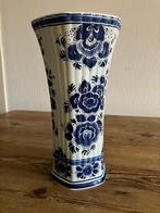 Delfts blauwe vaas - 30 cm hoog, Huis en Inrichting, Woonaccessoires | Vazen, Ophalen, Blauw, Aardewerk of Porselein, Zo goed als nieuw