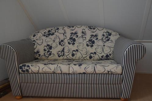 Slaapbank in goede staat, Huis en Inrichting, Slaapkamer | Slaapbanken, Zo goed als nieuw, 120 cm, 190 cm of minder, Twijfelaar
