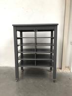 lessenaar vakken kast, Ophalen