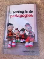 Annemarie Becker - Inleiding in de Pedagogiek, Annemarie Becker, Sociale wetenschap, Ophalen of Verzenden, Zo goed als nieuw