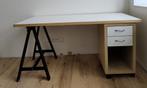 Bureau (140x70), Huis en Inrichting, Bureaus, Ophalen, Zo goed als nieuw, Bureau