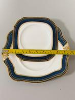 Vintage porseleinen schaal bord 2x Tuscan England blauw/goud, Antiek en Kunst, Antiek | Servies los, Ophalen of Verzenden