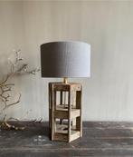 Houten Cotton Mill lamp Aura Peeperkorn stoer sober wonen, Huis en Inrichting, Lampen | Tafellampen, Stoer en sober landelijk wonen landelijke stijl woonaccessoires