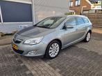 Opel Astra Sports Tourer 1.4 Turbo Cosmo Navi! Bj:2011 NAP!, Auto's, Gebruikt, 4 cilinders, 1337 kg, Origineel Nederlands