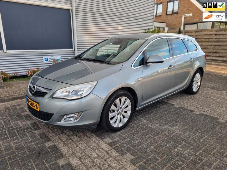 Opel Astra Sports Tourer 1.4 Turbo Cosmo Navi! Bj:2011 NAP!, Auto's, Opel, Bedrijf, Te koop, Astra, ABS, Airbags, Airconditioning