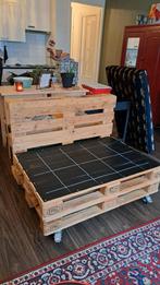 Palletbank met wieltjes & luipaardprint kussen, Huis en Inrichting, Banken | Bankstellen, Ophalen, Zo goed als nieuw