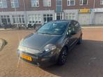 Fiat Punto 0.9 Twinair 85 5-D 2012 Grijs, Auto's, Fiat, Voorwielaandrijving, Stof, Zwart, Origineel Nederlands