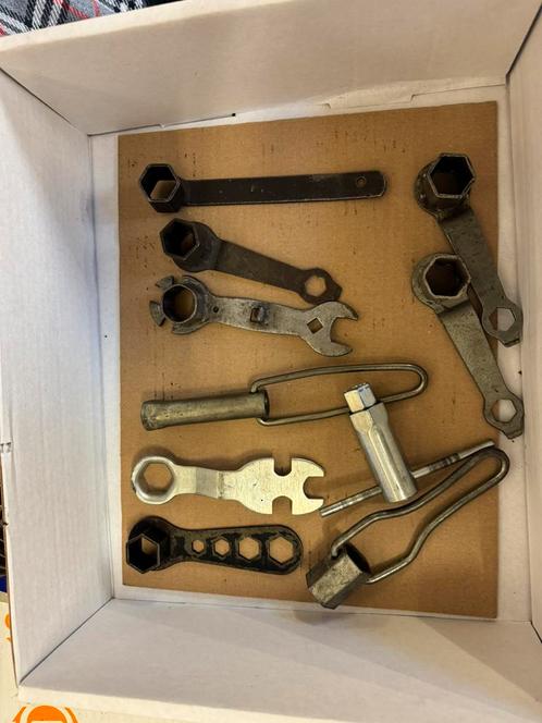 Bougiesleutels gebruikt (Nr: 1827), Antiek en Kunst, Antiek | Gereedschap en Instrumenten, Ophalen of Verzenden