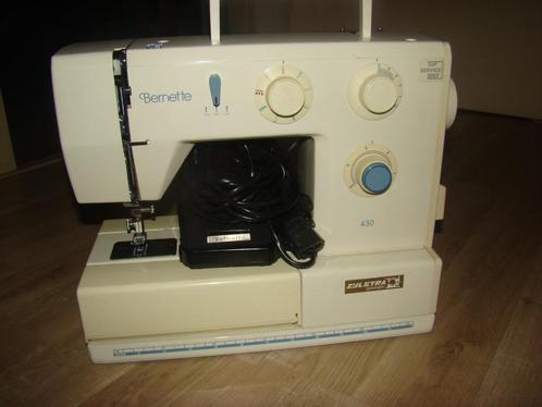 BERNETTE 430 Gebruikt ( Verz: UPS: € 4,20 ), Hobby en Vrije tijd, Naaimachines en Toebehoren, Gebruikt, Naaimachine, Bernina, Ophalen of Verzenden