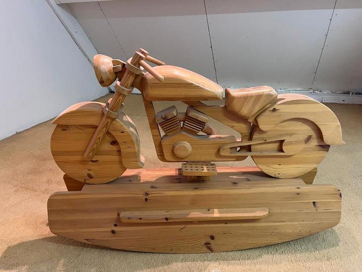 Stoere houten hobbelmotor - handgemaakt, Kinderen en Baby's, Speelgoed | Hobbelfiguren, Zo goed als nieuw, Ophalen