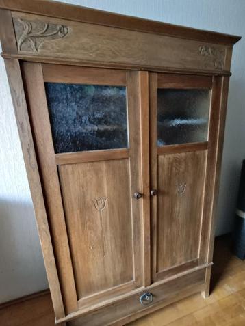 Eiken houten kast 115 x 50 x180 cm Afhalen in Zwijndrecht beschikbaar voor biedingen