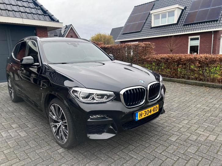 BMW X3 Xdrive20i High Executive | M Sportpakket | Head up, Auto's, BMW, Particulier, X3, 4x4, Achteruitrijcamera, Adaptieve lichten