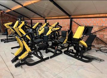 TechnoGym | Pure strength | Complete Set in perfecte staat!!