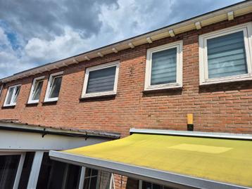 Elektrische zonnescherm beschikbaar voor biedingen