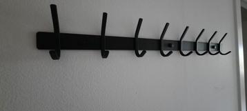 Ijzeren Wandkapstok met 8 Haken beschikbaar voor biedingen