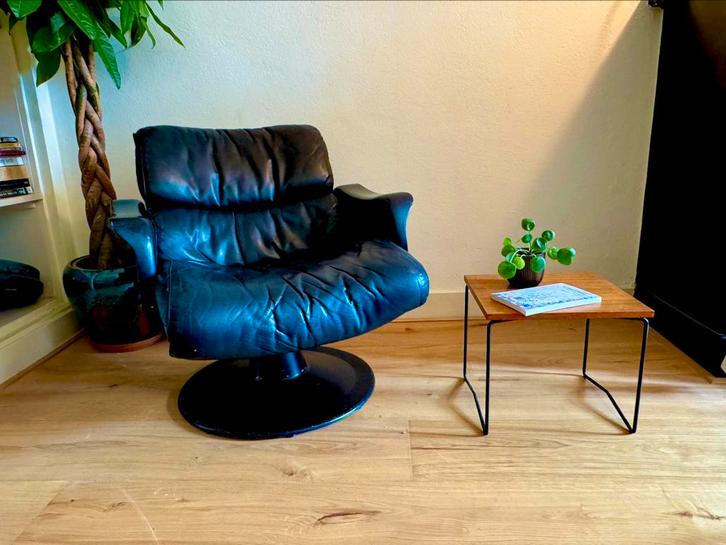 Zwarte Saturnus loungestoel ontworpen door Yrjö Kukkapuro, Huis en Inrichting, Stoffering | Vloerbedekking, Gebruikt, Laminaat