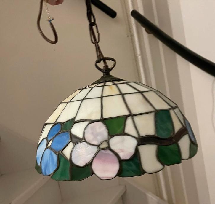 Vintage Tiffany Stijl Hanglamp, Huis en Inrichting, Lampen | Hanglampen, Gebruikt, Minder dan 50 cm, Glas, Ophalen