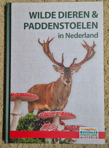 Wilde Dieren en Paddestoelen in Nederland (+ veldgids) beschikbaar voor biedingen