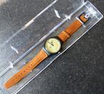 NH hotels horloge bruin suede bandje reclamehorloge, Ophalen of Verzenden, Zo goed als nieuw, Gebruiksvoorwerp