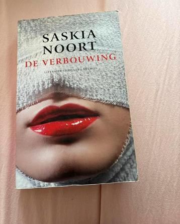 3x Saskia Noort - De Verbouwing, eetclub, koorts beschikbaar voor biedingen