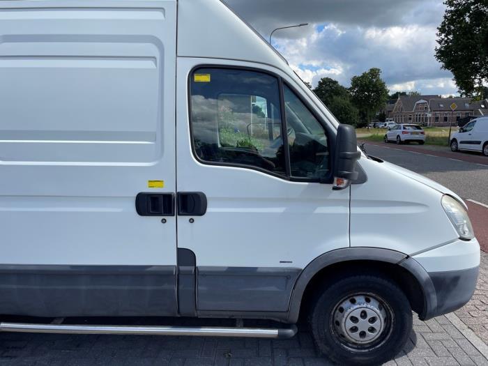 Portier 2Deurs rechts van een Iveco Daily, Gebruikt, Ophalen of Verzenden, 3 maanden garantie, Overige automerken