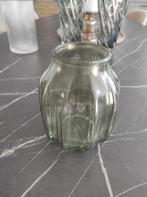 Nieuw klein zara transparant groen glazen bloemen vaasje, Huis en Inrichting, Nieuw, Ophalen of Verzenden, Glas, Minder dan 50 cm