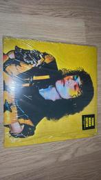 Conan Gray Gele vinyl met signed poster, Ophalen, 2000 tot heden, Zo goed als nieuw