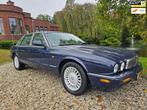 Jaguar XJ 3.2 V8 Executive aut/LEER *apk:10-2026*, Auto's, Achterwielaandrijving, Gebruikt, 8 cilinders, Blauw