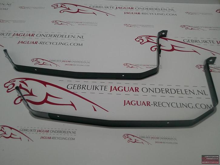 Benzine tank beugel set Jaguar X350 C2C6847 + C2C2028 New, Auto-onderdelen, Brandstofsystemen, Jaguar, Gebruikt, Herkomst onderdeel bekend