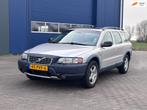 Volvo XC70 2.5 T Geartronic | Automaat + Cruise + Pano Nu, XC70, 2521 cc, Vierwielaandrijving, 102 €/maand