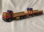 VOLVO F7 vrachtwagen met aanhanger met houten luiken, Hobby en Vrije tijd, Modelauto's | 1:50, Ophalen of Verzenden, Zo goed als nieuw