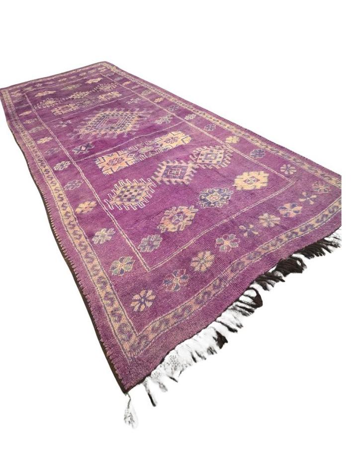 Groot Berber Tapijt Beni Mguild 366x190 wollen vloerkleed, Huis en Inrichting, Stoffering | Tapijten en Kleden, Gebruikt, 150 tot 200 cm