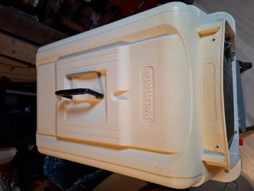 Petmate Vari Kennel Ultra  beschikbaar voor biedingen